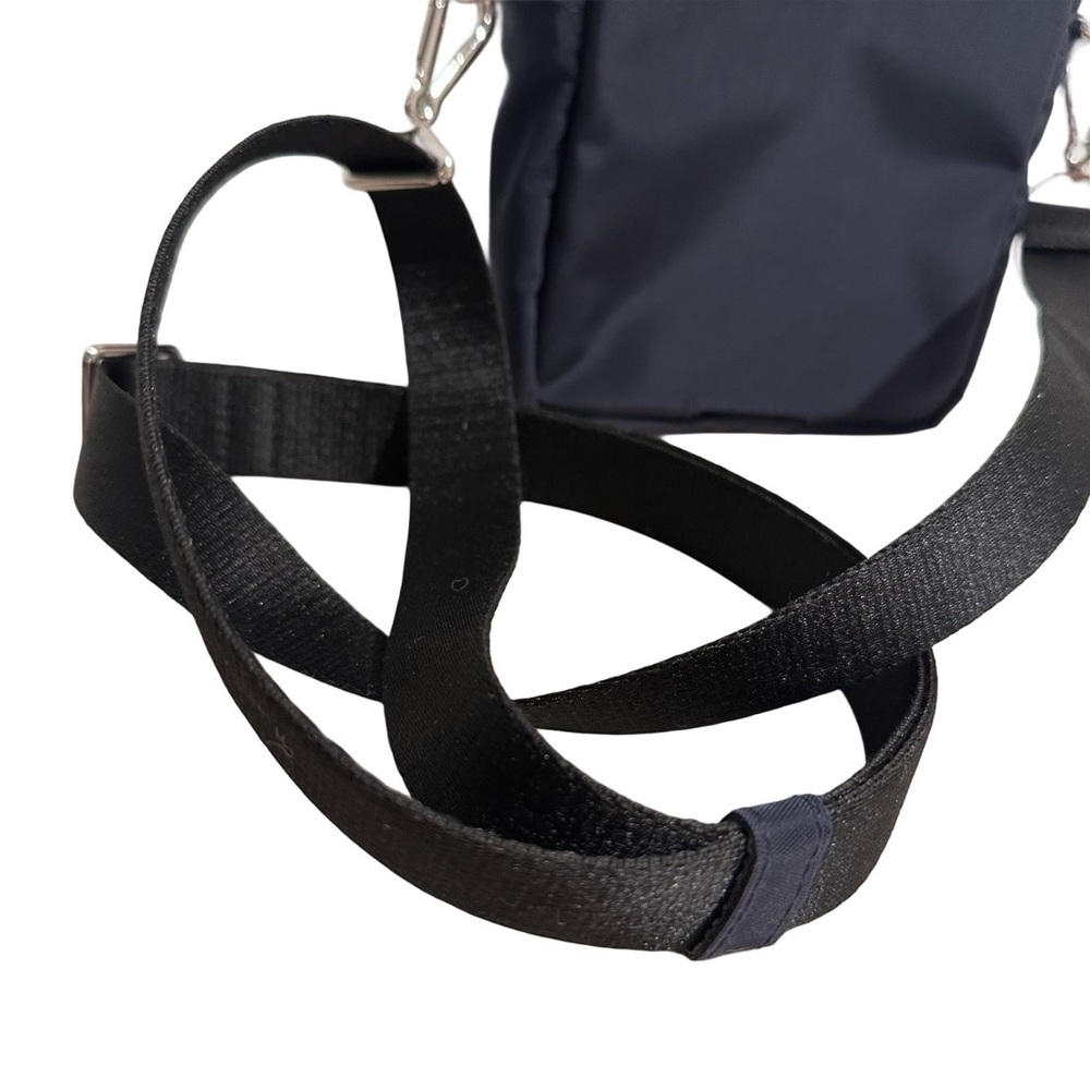 Vera Bradley Unisex Lighten Up Navy Zip Crossbody Compact Bag Adjustable Strap - Picture 6 of 14